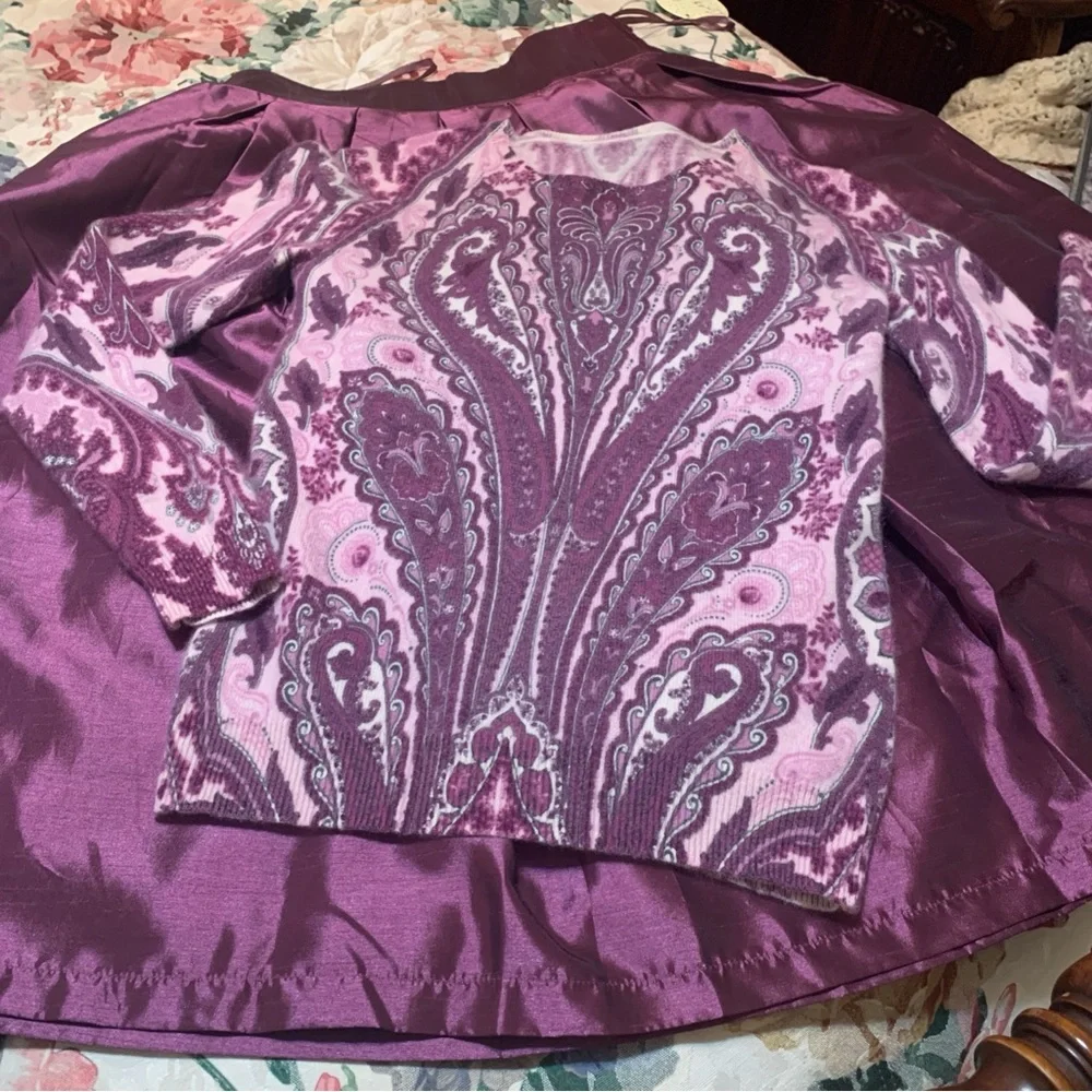 Classic Paisley Cashmere Round Neck Long Sleeve Pullover Sweater Rose Wine XS-S - Picture 3 of 14